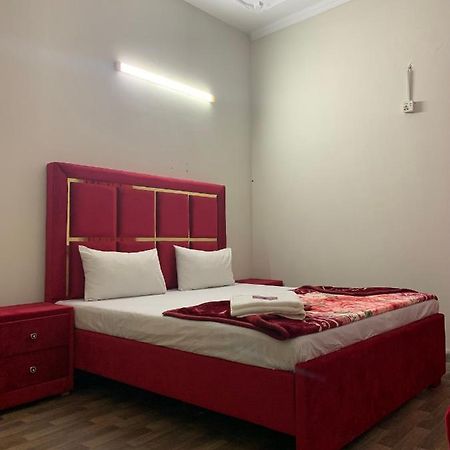 Eden Plus Executive Hotel Lahore Exterior photo